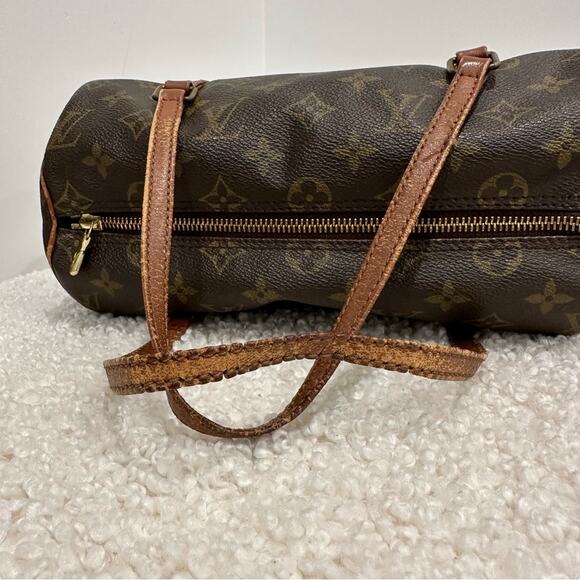 Louis Vuitton Monogram Papillon 26 Hand Bag Authentic - Picture 11 of 15